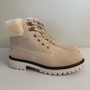 CARLKARIDA Boots Women’s Size 8.5 Waterproof Hiking Lace Up Fur Lined Brand New